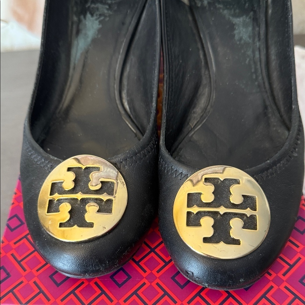 Tory Burch Black Heels with Gold Logo - Picture 2 of 5